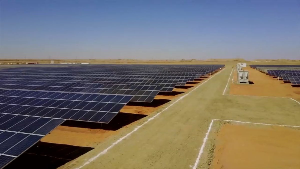 en büyük güneş enerji santrali